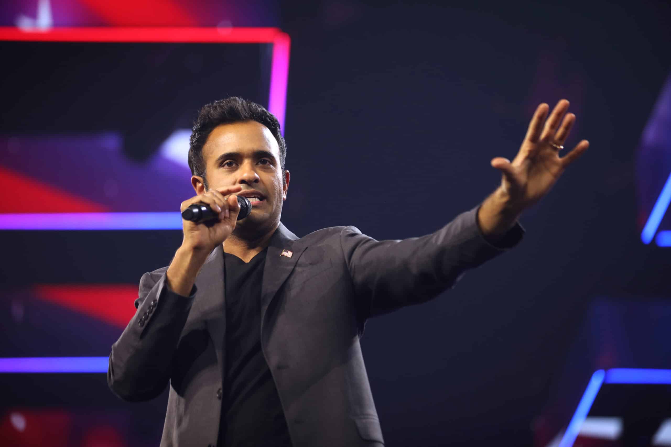 Gage Skidmore from Surprise, AZ, United States of America, CC BY-SA 2.0 <https://creativecommons.org/licenses/by-sa/2.0>, via Wikimedia Commons